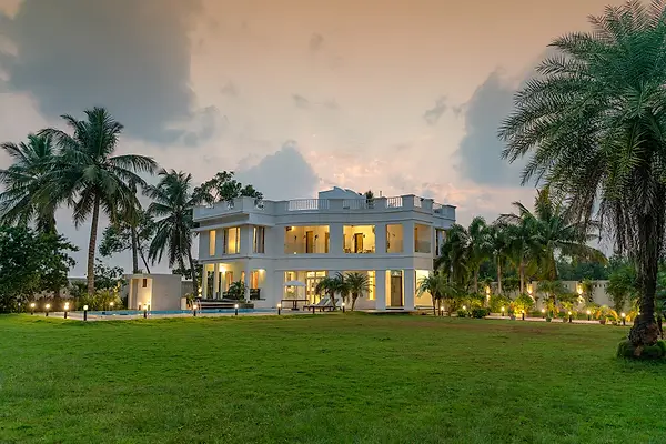 Truliv Villa Ivory — photograph 1 of 12