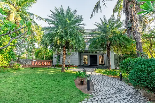 Truliv Villa Laguna — photograph 5 of 12